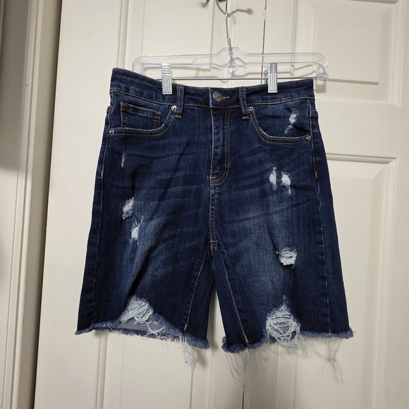 Risen Distressed Denim Shorts Size Medium - Picture 1 of 9